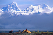 Zelten vor der Alaska-Range