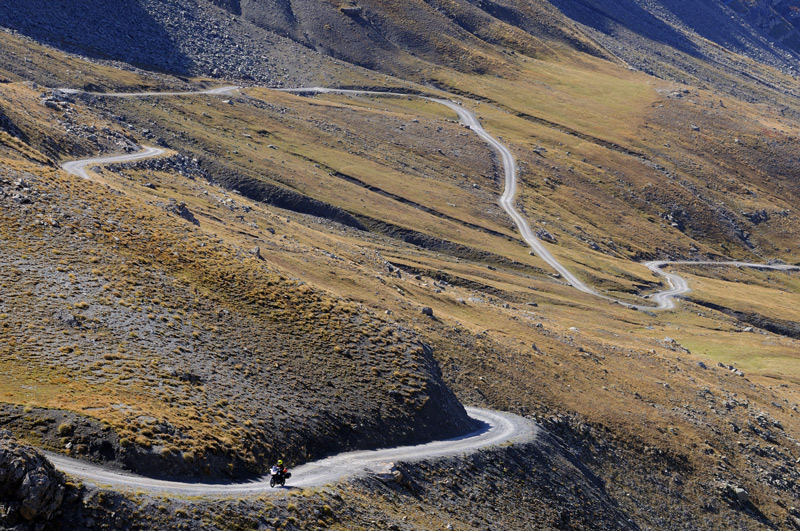Piste unterhalb des Col de la Bonnette