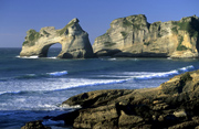  Am Whakariki Beach 