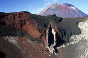  Hier trat einst die Lava aus, Tongariro 