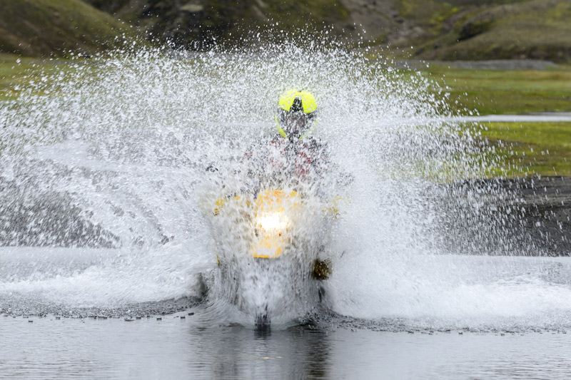 Island: Spa� muss sein