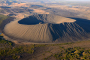 Der Ringkrater Hverfjall aus der Luft