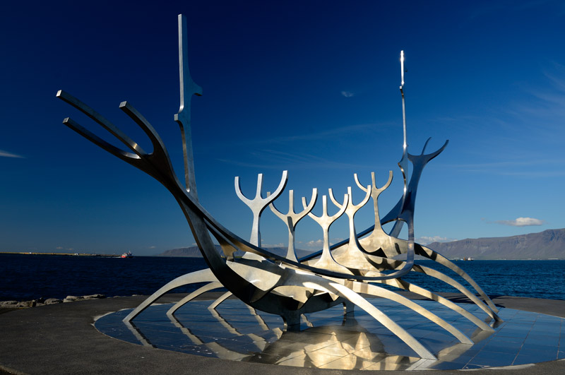 Island: Skulptur in Reykjavik