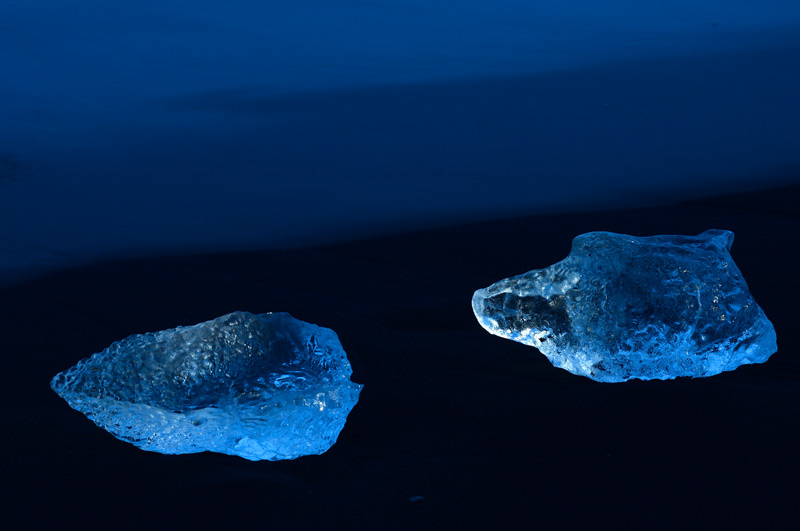 Island: Eisbrocken am schwarzen Strand, S�dk�ste  
