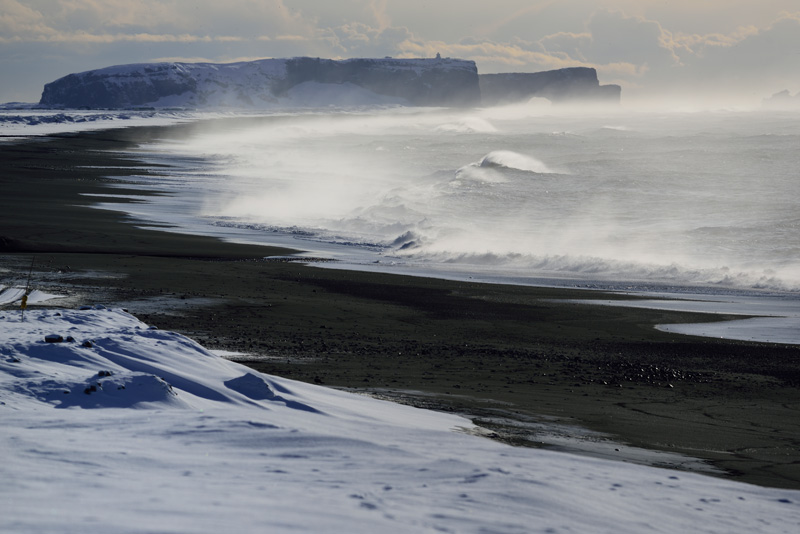 Strand vor D�rh�laey