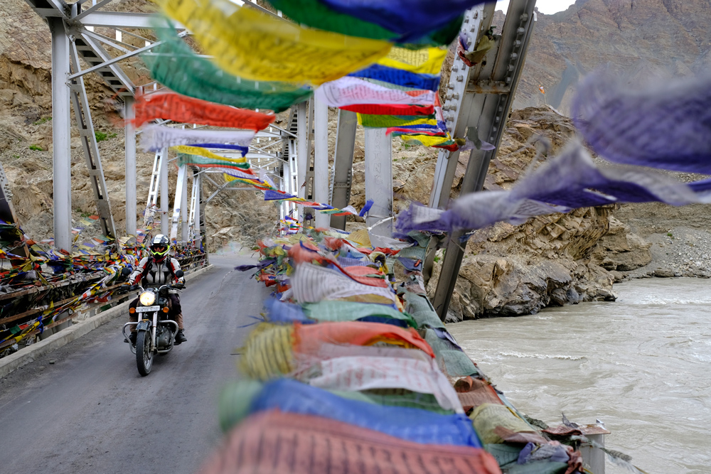 Br�cke �ber den Indus